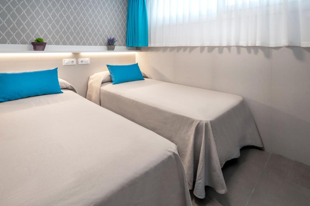 Rentalmar Salou Playa Family Suites & Pool Eksteriør billede